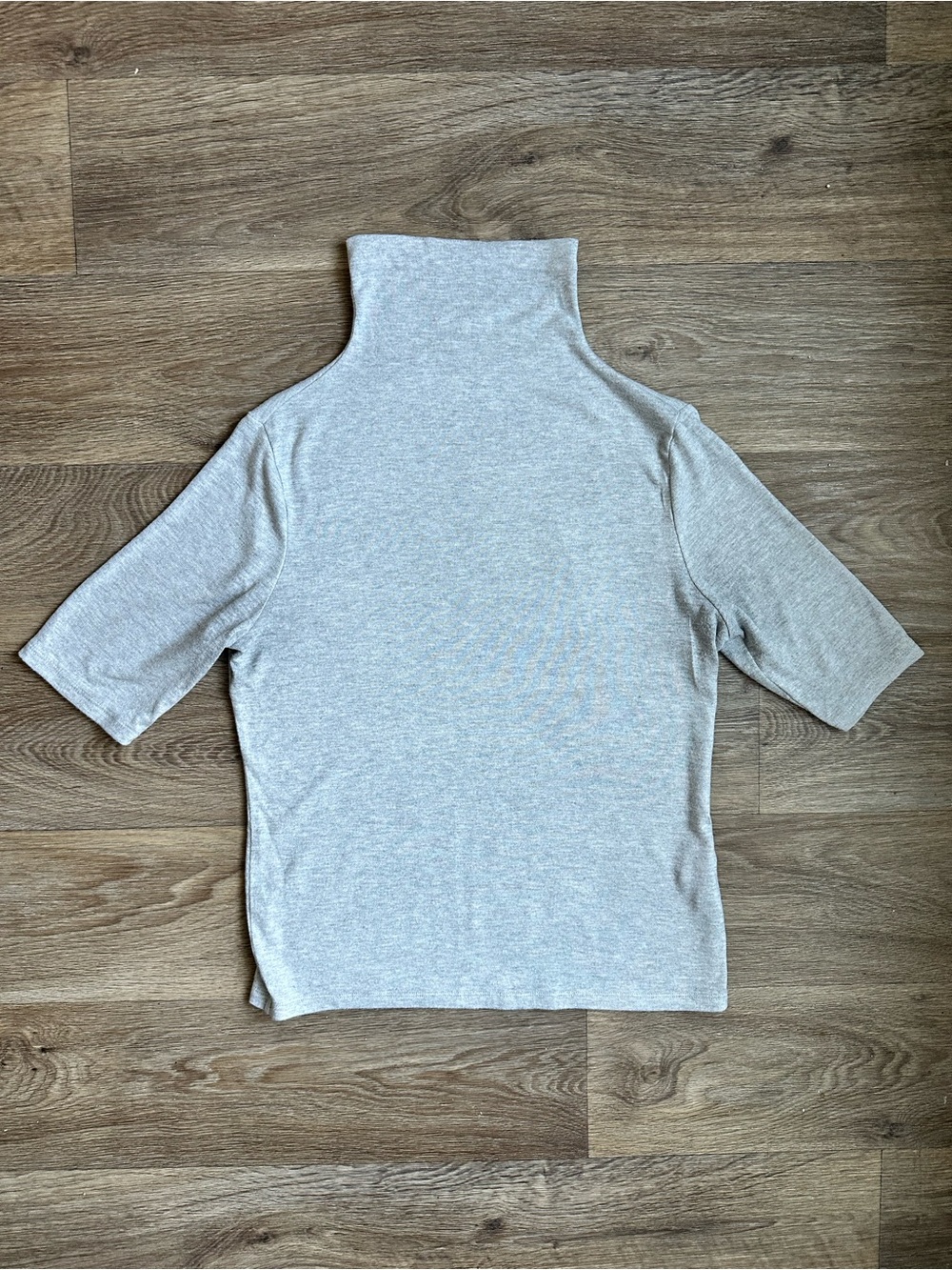 Banana Republic Heather Grey Soft Luxe Short Sleeve Turtleneck Top Size M
